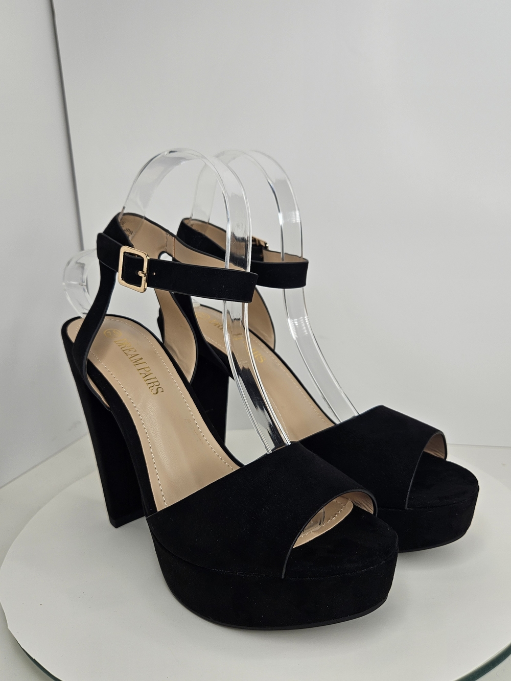 NWT Dream Pairs Black Platform Ankle-Strap Heels Velvet Finish Shoes Size 7.5